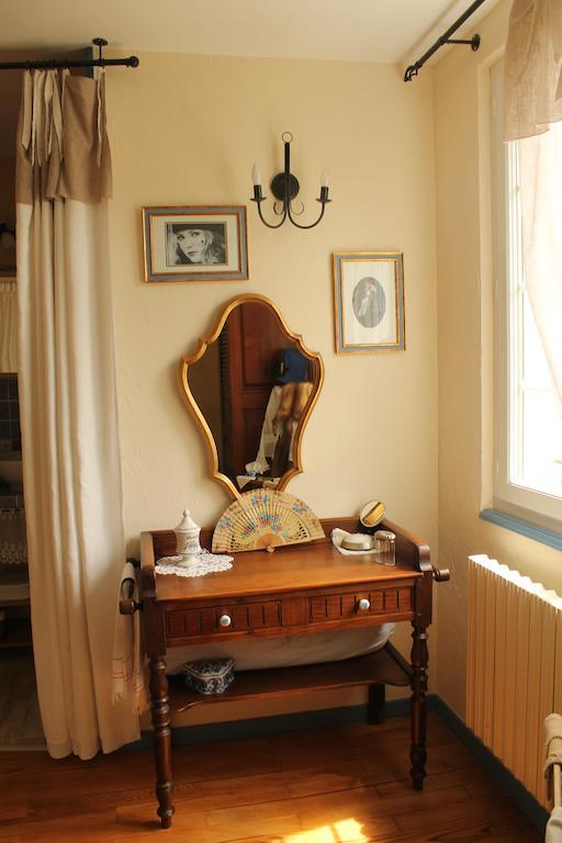 Maison d'Hôtes Las Baillargues de Haut Mouchan Quarto foto